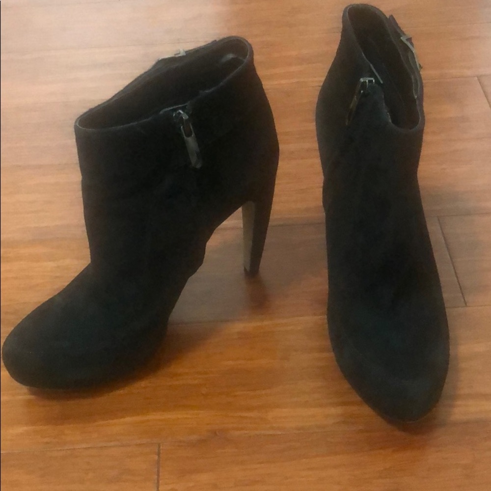 Sam Edelman Kit Black Suede buckle ankle boot. 6.5